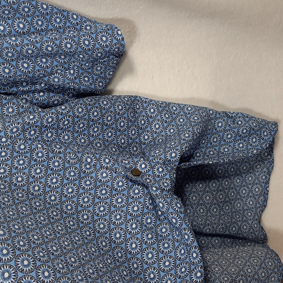 Dressbarn Plus Size 2X Womens Blouse Fall Top Blue Geometric roll button sleeves - Picture 11 of 13